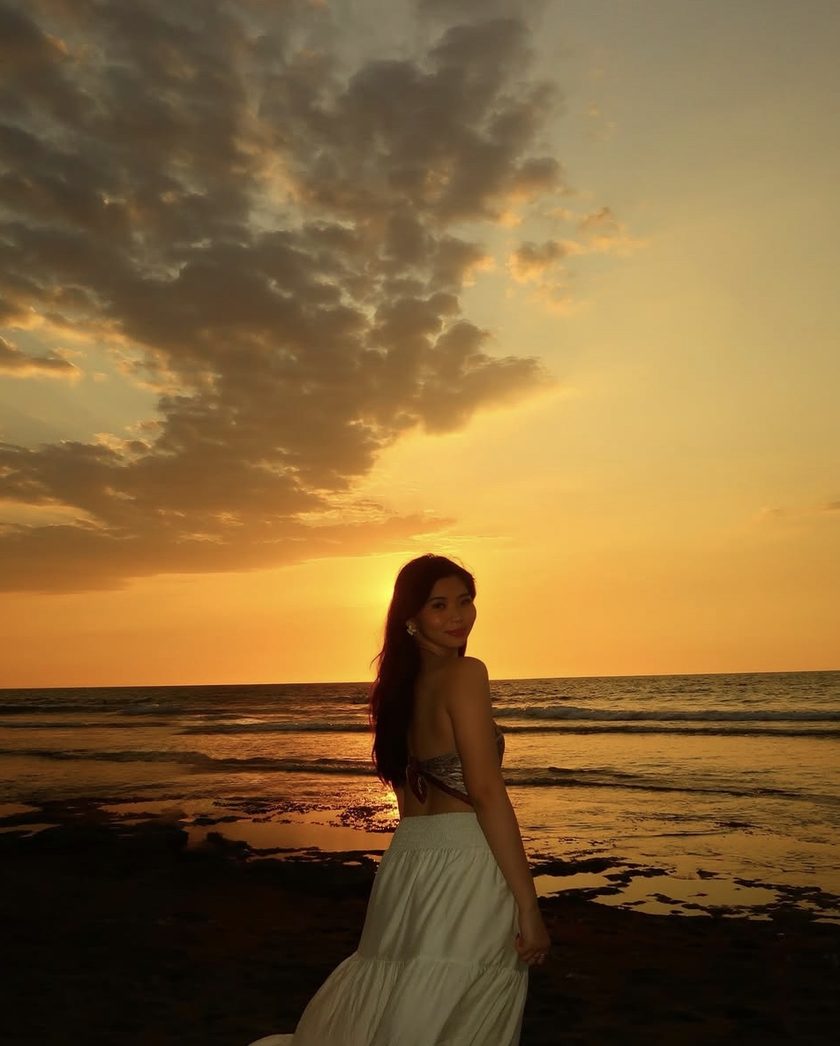 Jenelle Sy, golden-hour lifestyle content on the beach